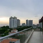 Prado Loft